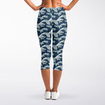 The Great Kanagawa Wave Pattern Print Women's Capri Leggings