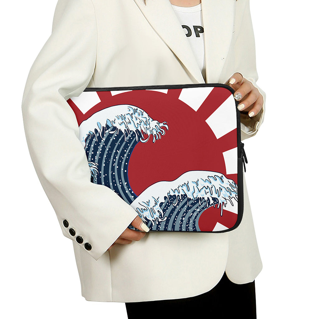 The Great Kanagawa Wave Print Laptop Sleeve