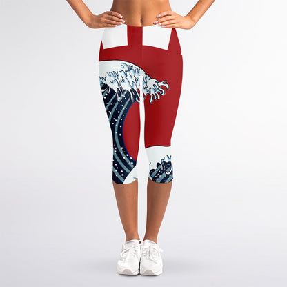 The Great Kanagawa Wave Print Women's Capri Leggings