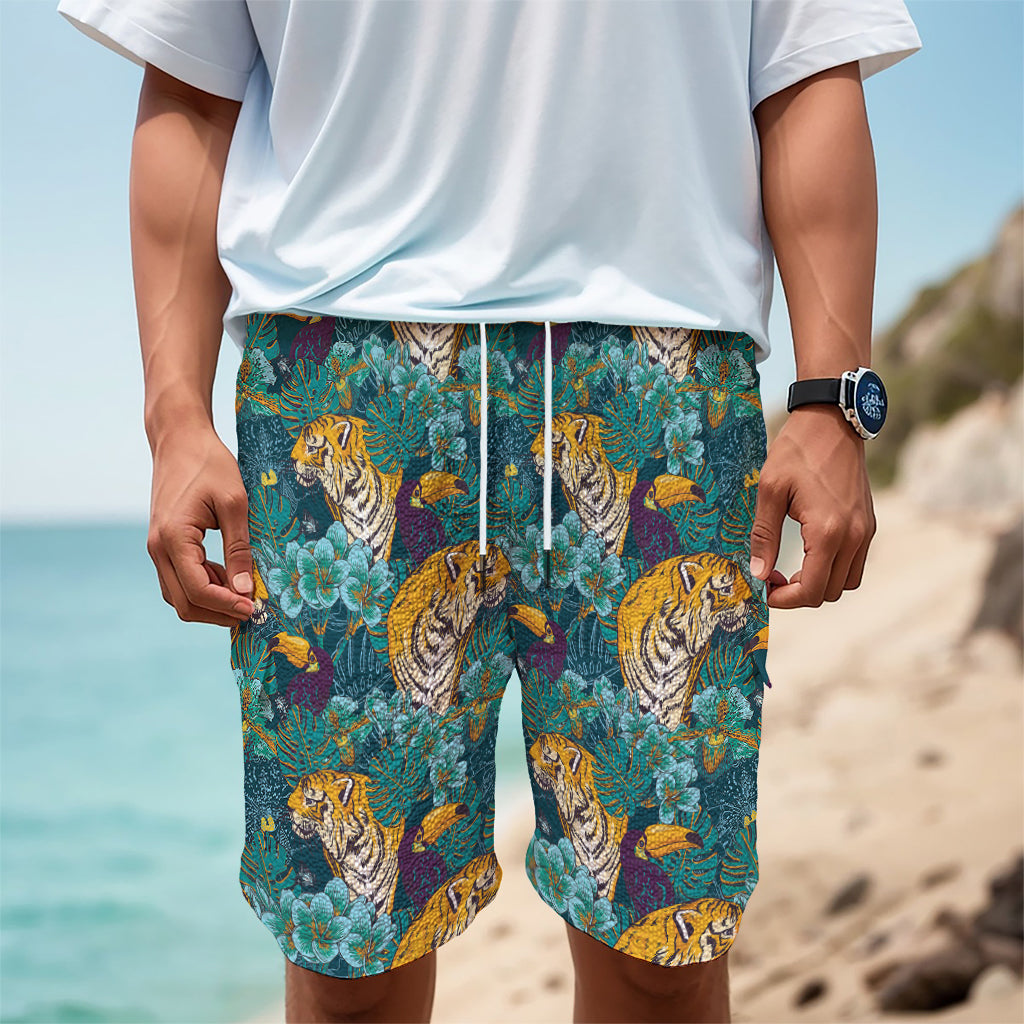 Tiger And Toucan Pattern Print Men's Cargo Shorts