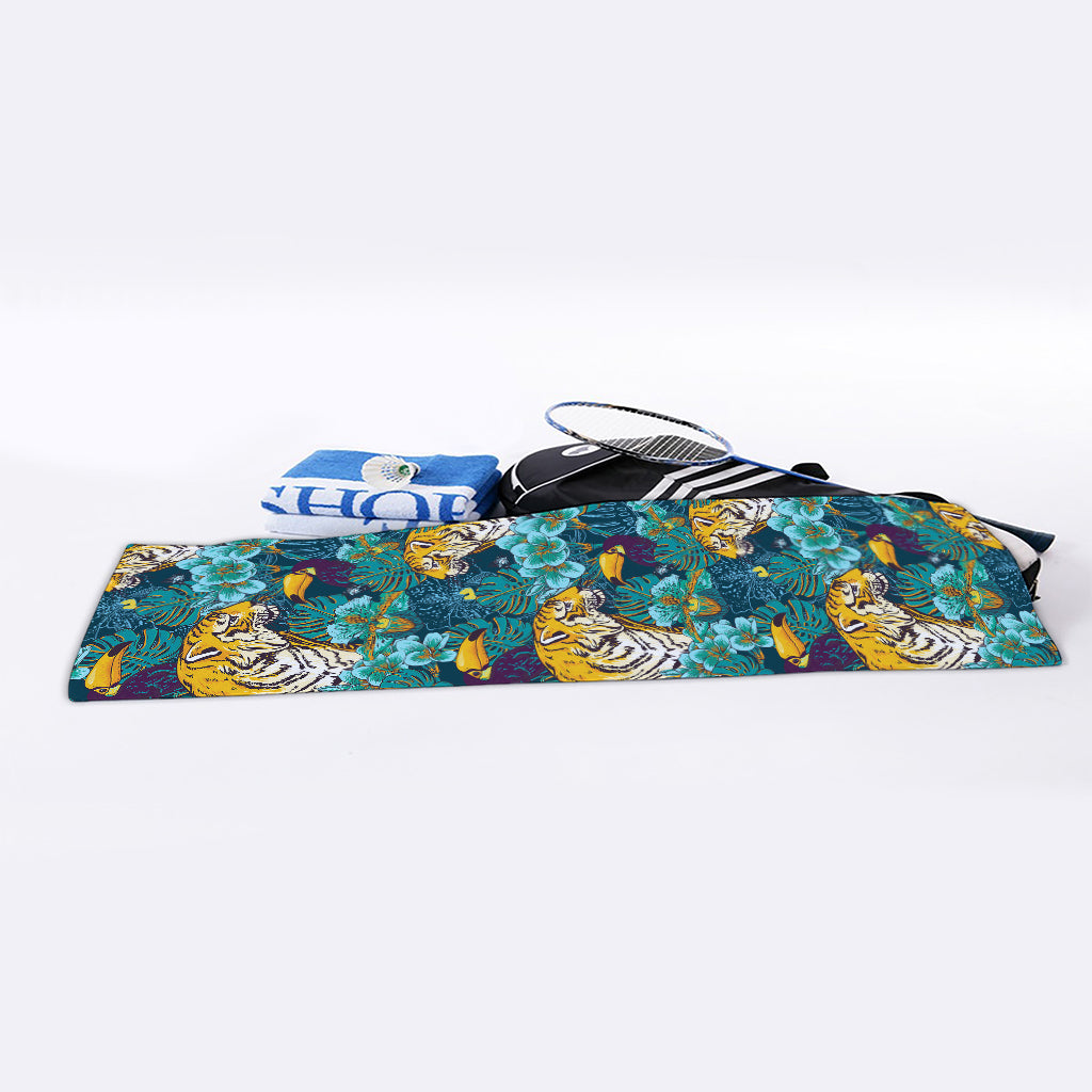 Tiger And Toucan Pattern Print Sports Towel