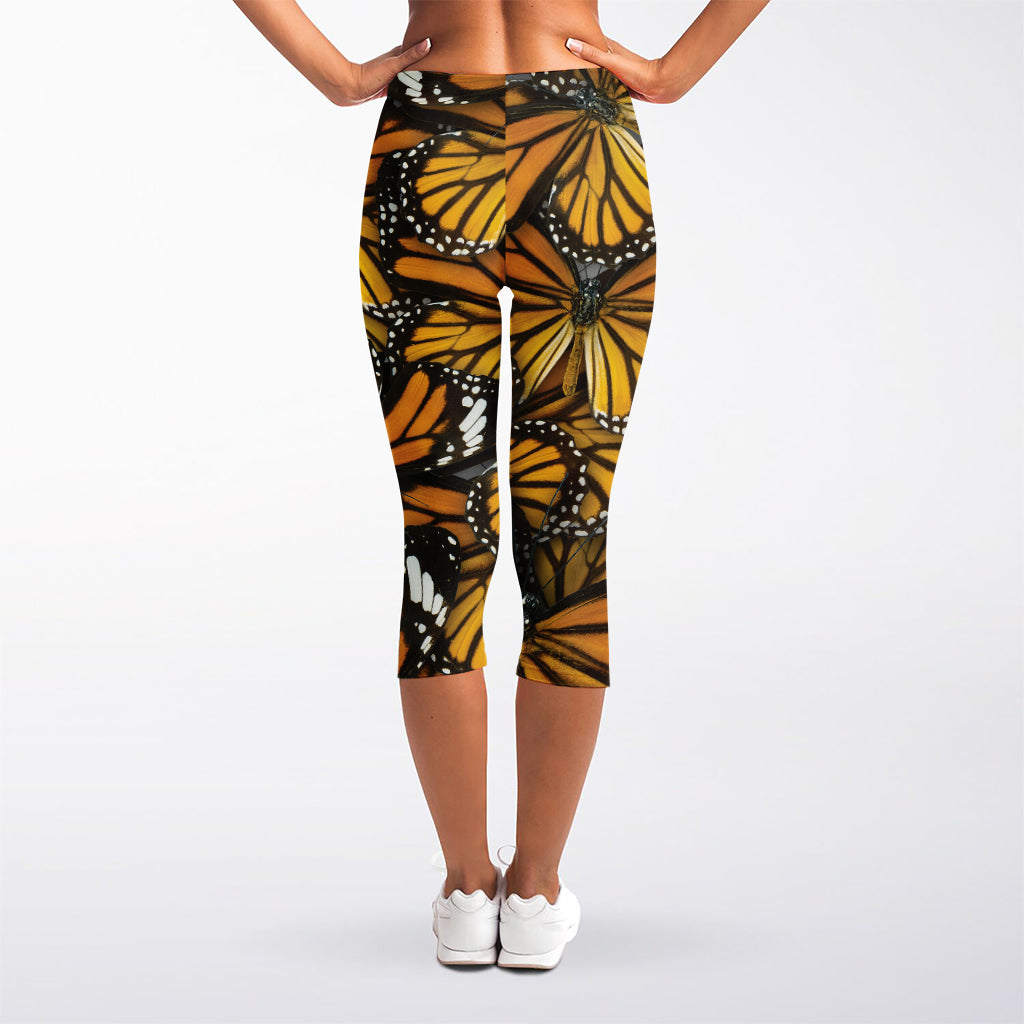 Tiger Monarch Butterfly Pattern Print Women's Capri Leggings