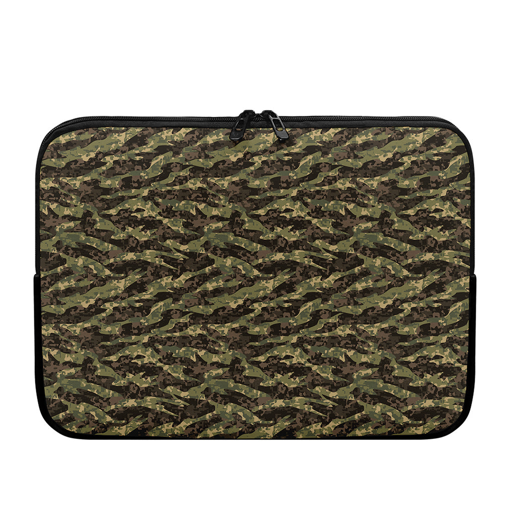 Tiger Stripe Camouflage Pattern Print Laptop Sleeve