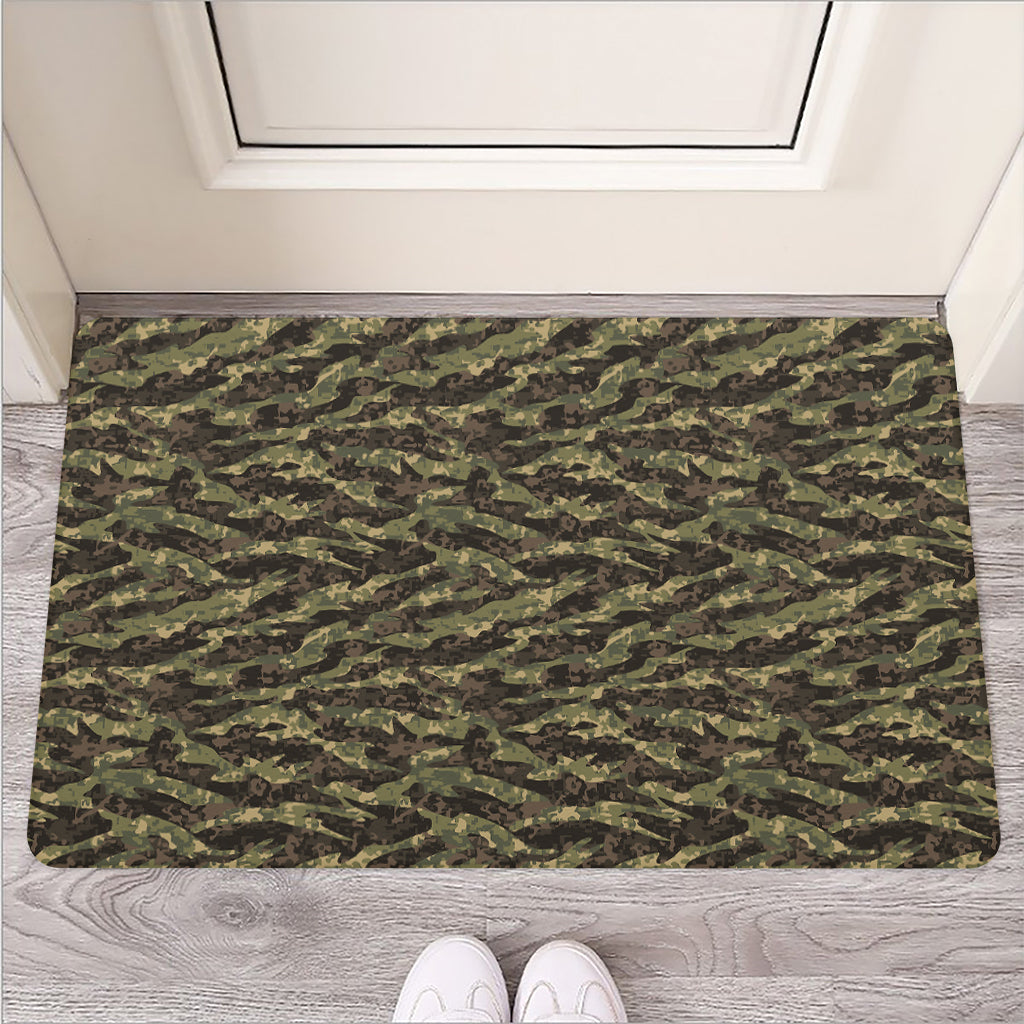 Tiger Stripe Camouflage Pattern Print Rubber Doormat