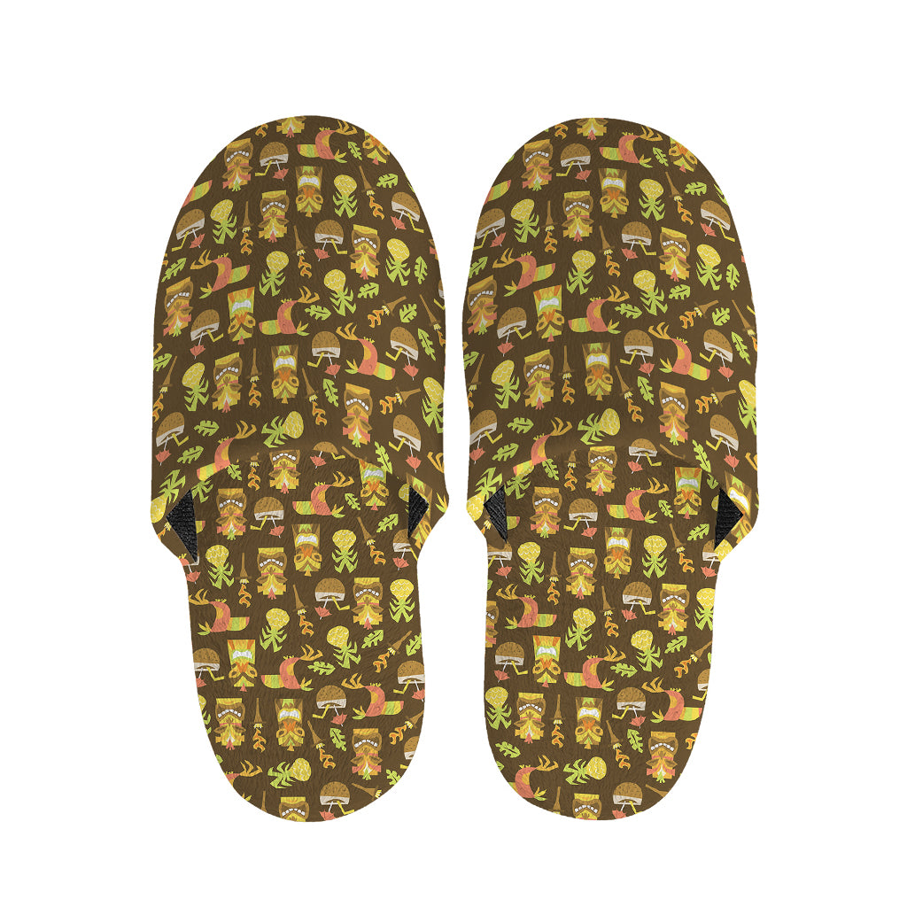 Tiki Luau Pattern Print Slippers