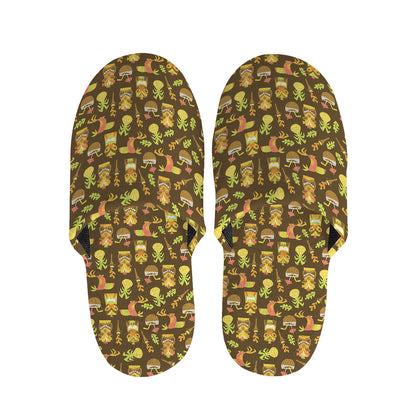 Tiki Luau Pattern Print Slippers