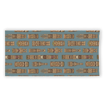 Tiki Totem Pattern Print Beach Towel
