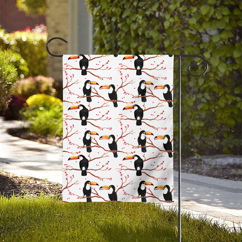 Toco Toucan Pattern Print House Flag