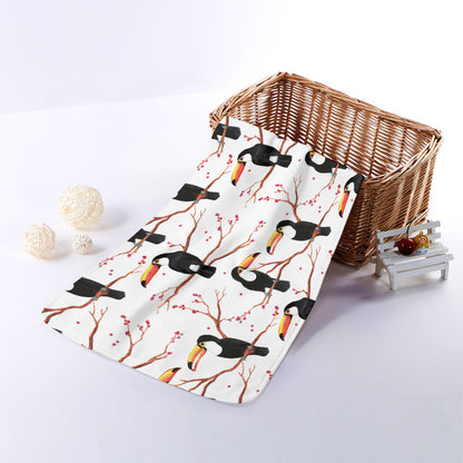 Toco Toucan Pattern Print Towel