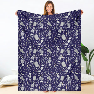 Tomb And Skeleton Pattern Print Blanket