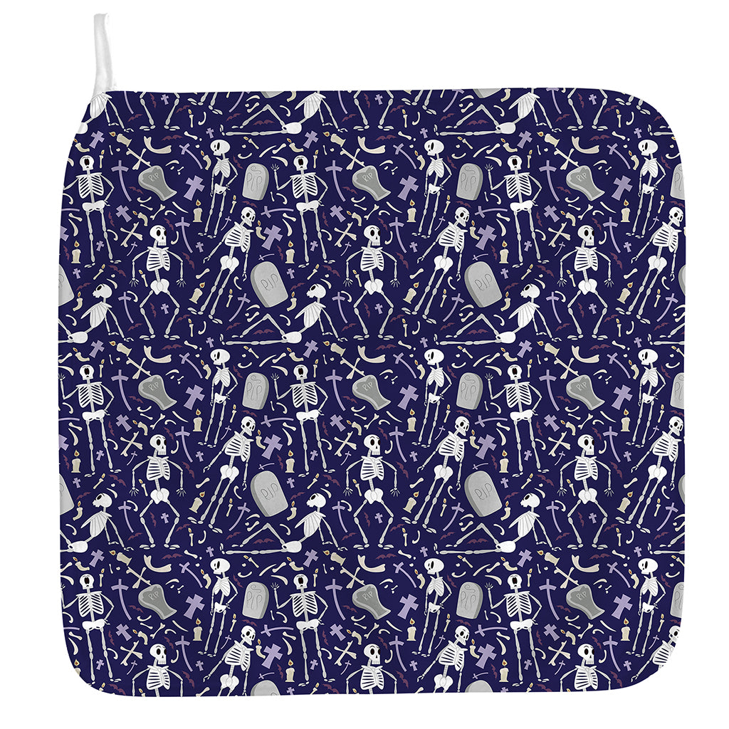 Tomb And Skeleton Pattern Print Hand Towel