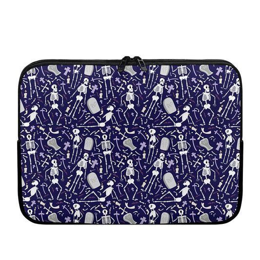 Tomb And Skeleton Pattern Print Laptop Sleeve