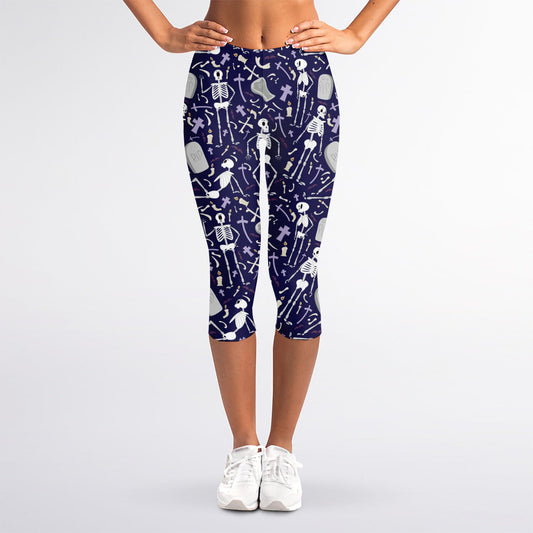 Tomb And Skeleton Pattern Print Women's Capri Leggings