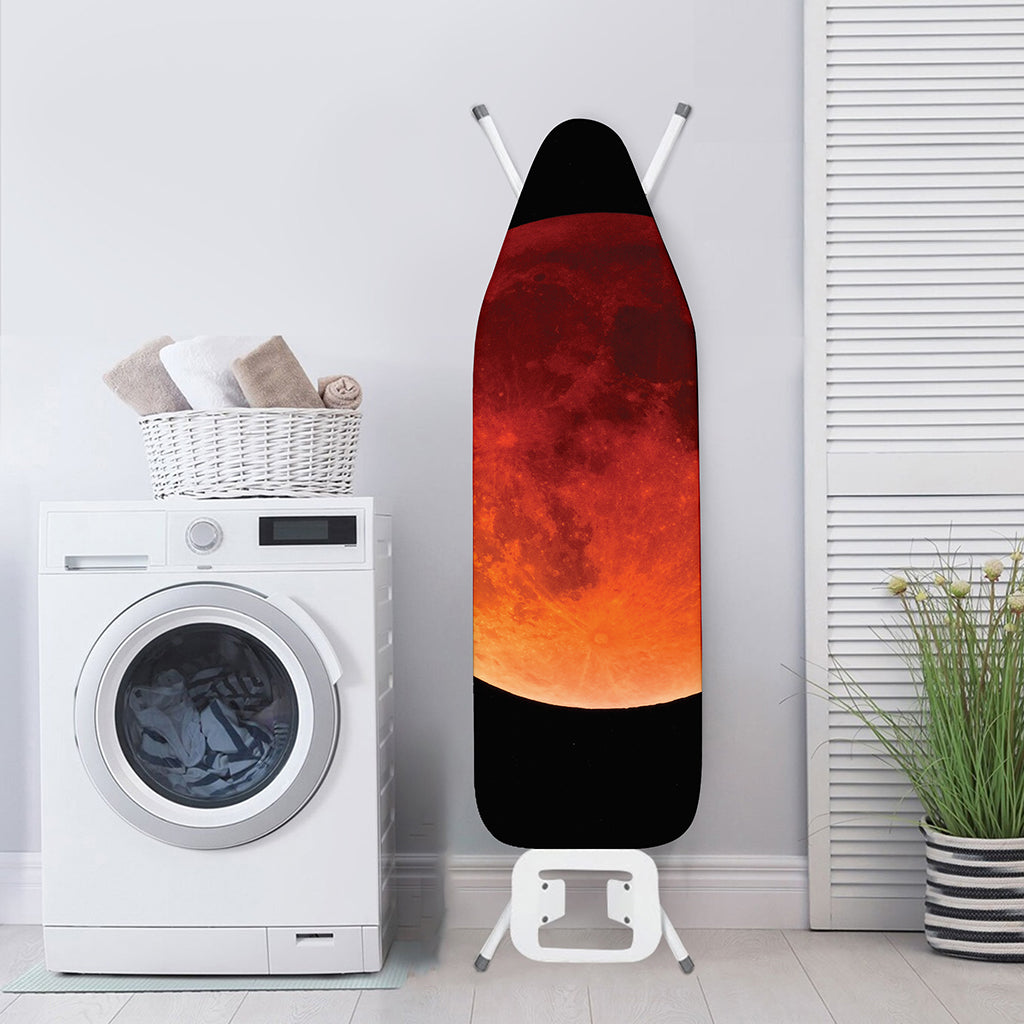 Total Lunar Eclipse Print Ironing Board Cover