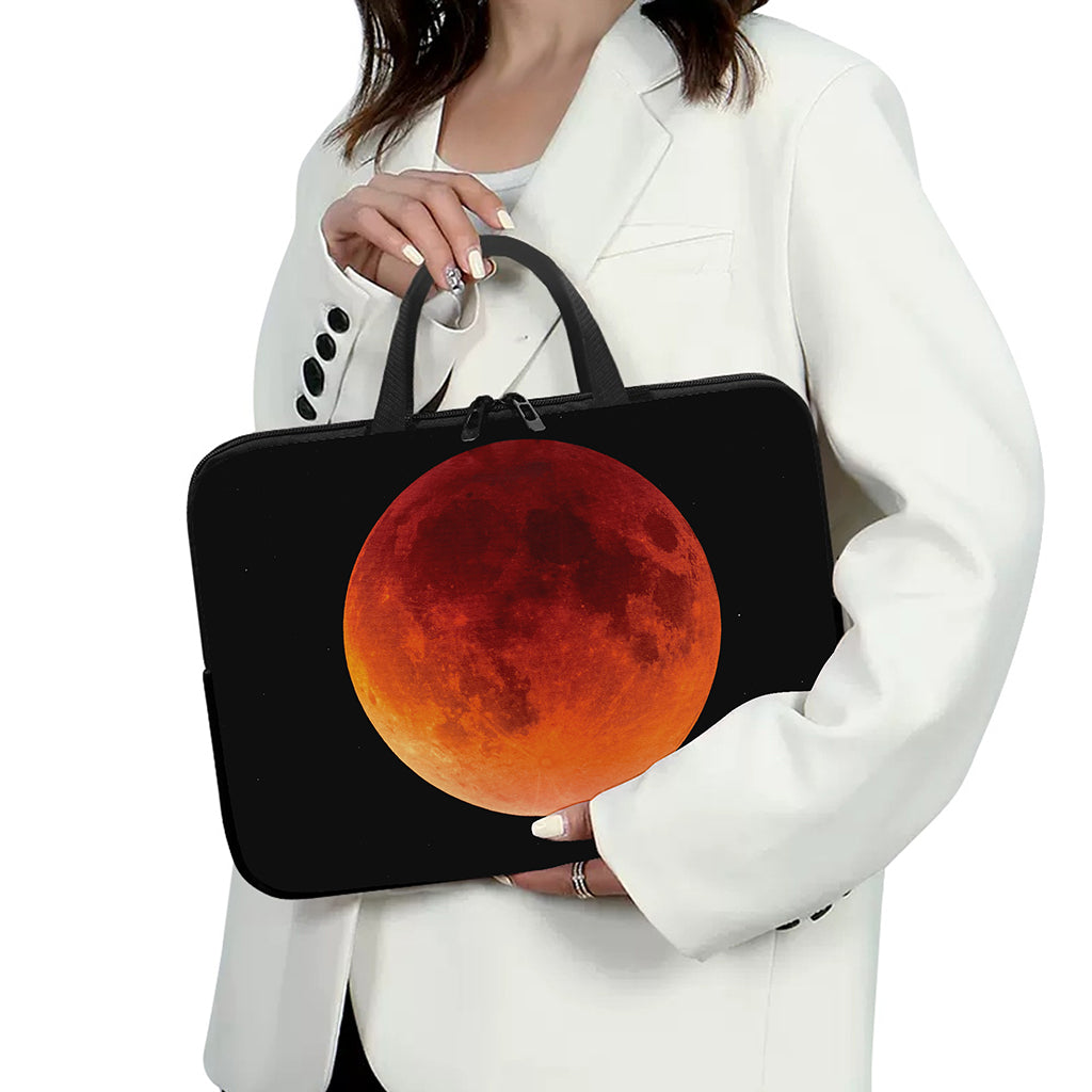 Total Lunar Eclipse Print Laptop Sleeve With Handle