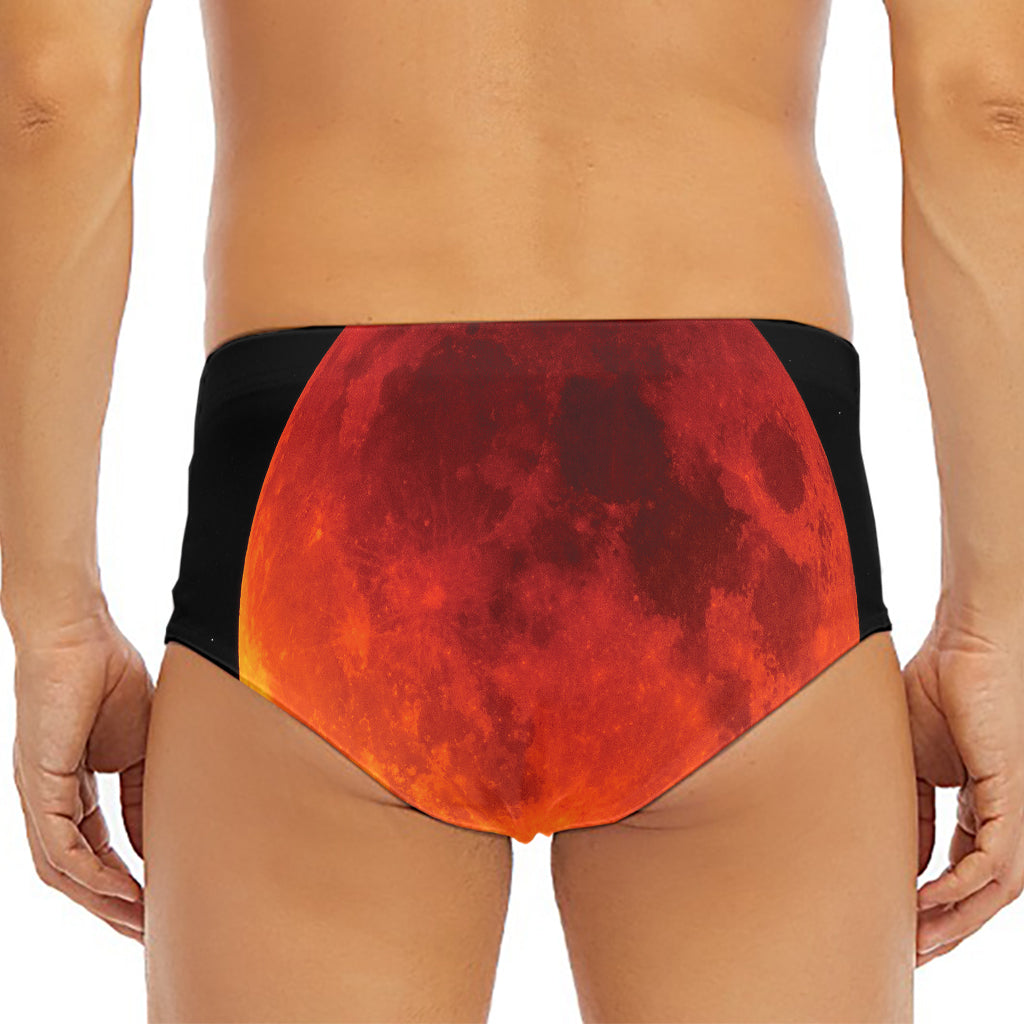 Total Lunar Eclipse Print Men's Triangle Swim Briefs