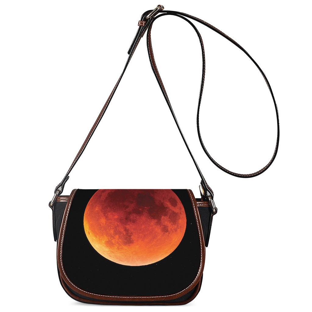 Total Lunar Eclipse Print Saddle Bag