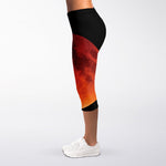 Total Lunar Eclipse Print Women's Capri Leggings