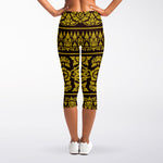 Traditional Thai Flower Pattern Print Women's Capri Leggings