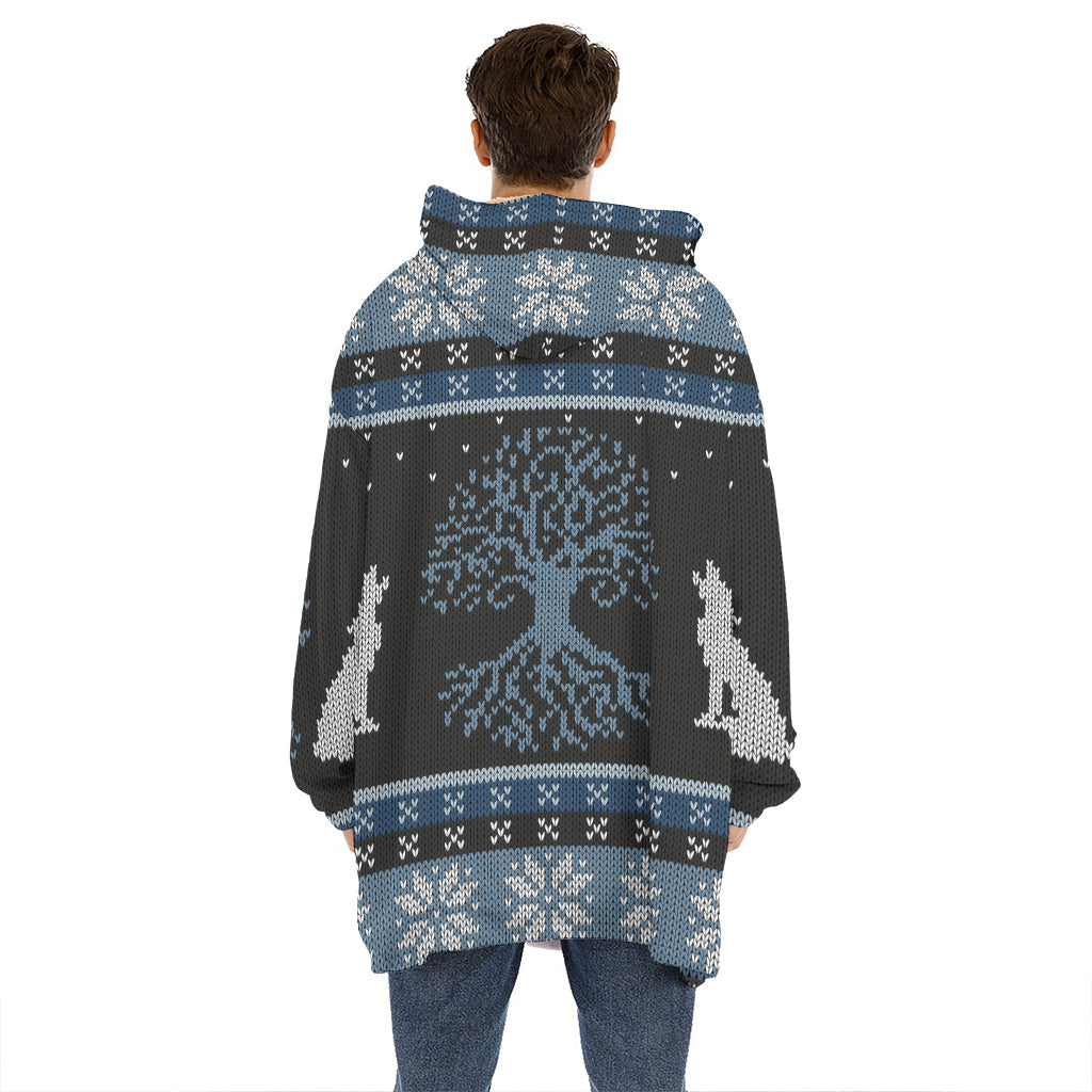 Tree Of Life And Howling Wolves Print Hoodie Blanket