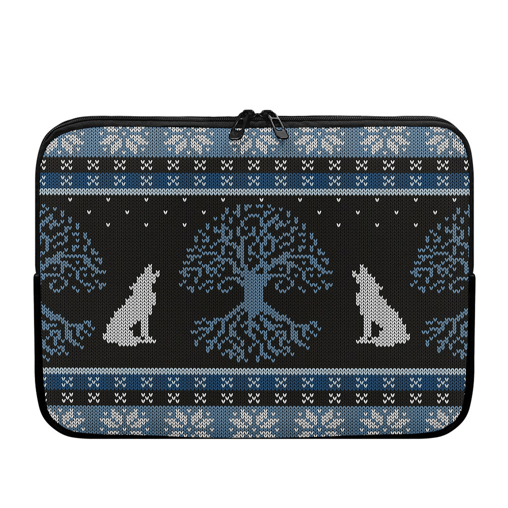 Tree Of Life And Howling Wolves Print Laptop Sleeve