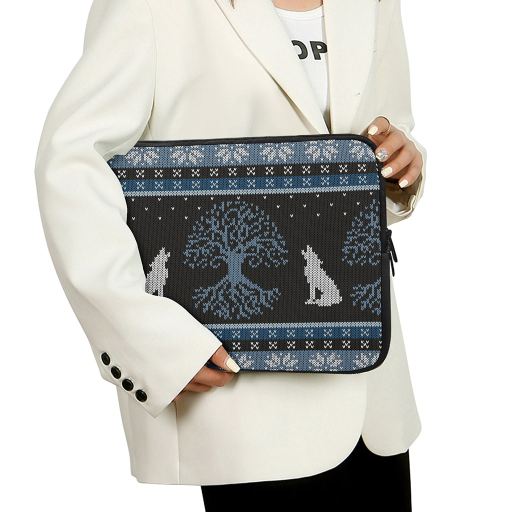 Tree Of Life And Howling Wolves Print Laptop Sleeve