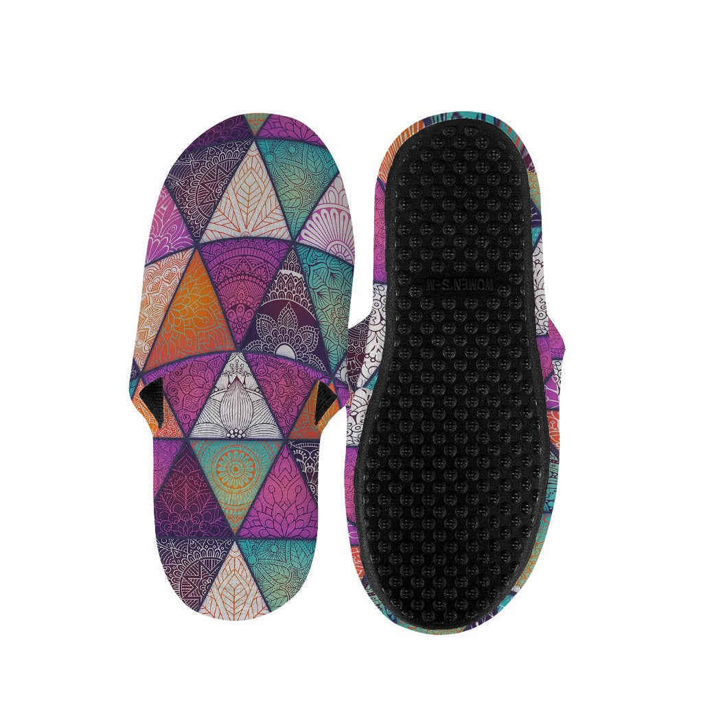 Triangle Bohemian Mandala Pattern Print Slippers
