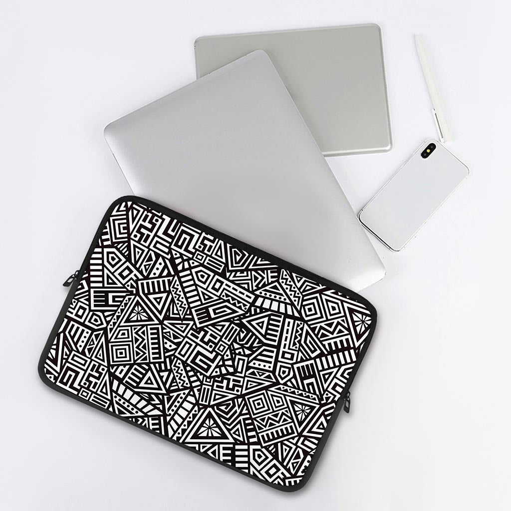 Tribal Aztec Geometric Pattern Print Laptop Sleeve