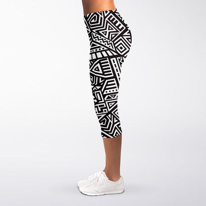Tribal Aztec Geometric Pattern Print Women's Capri Leggings