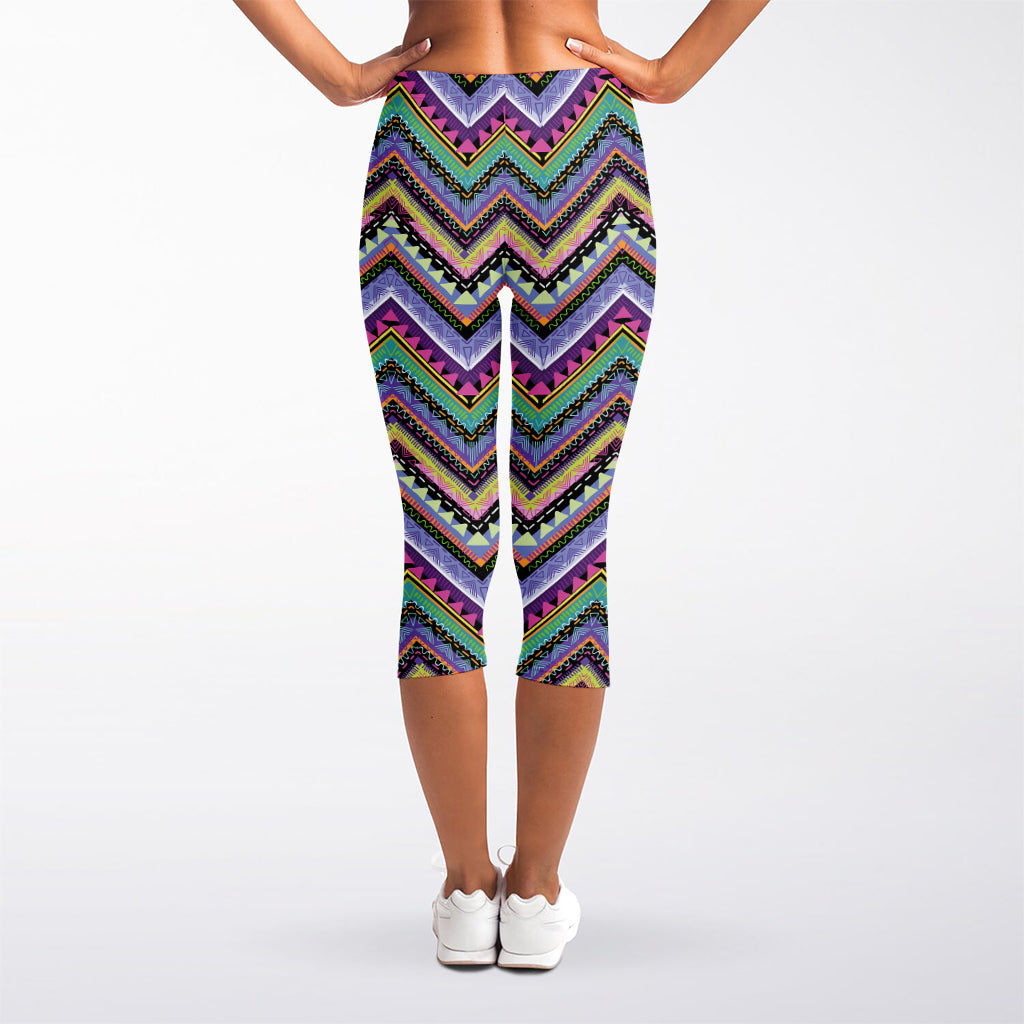 Tribal Aztec Hippie Pattern Print Women's Capri Leggings