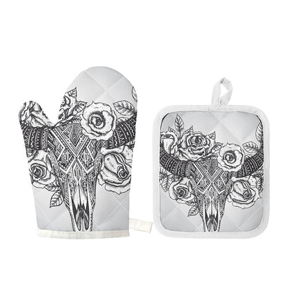 Tribal Indian Bull Skull Print Oven Mitt And Pot Holder Set