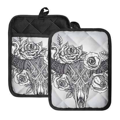 Tribal Indian Bull Skull Print Pot Holders With Pocket