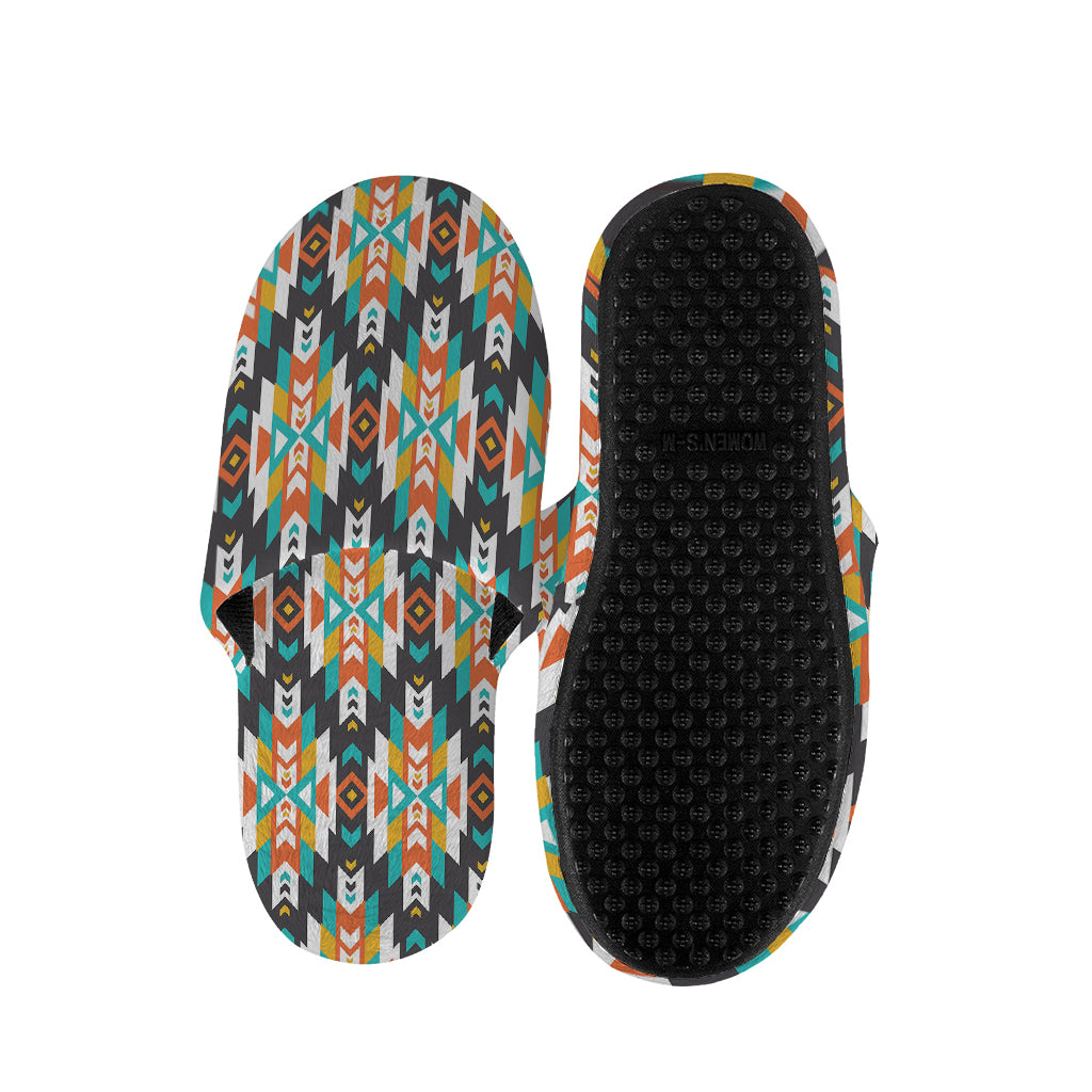 Tribal Native American Pattern Print Slippers