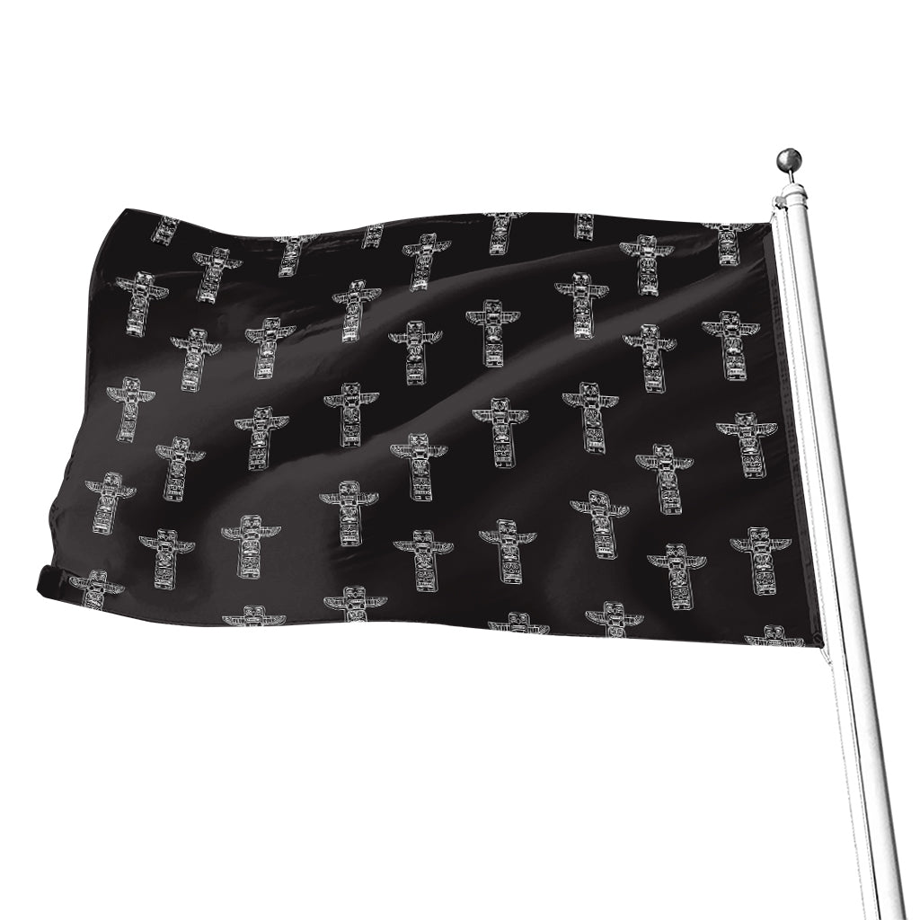 Tribal Totem Pattern Print Flag