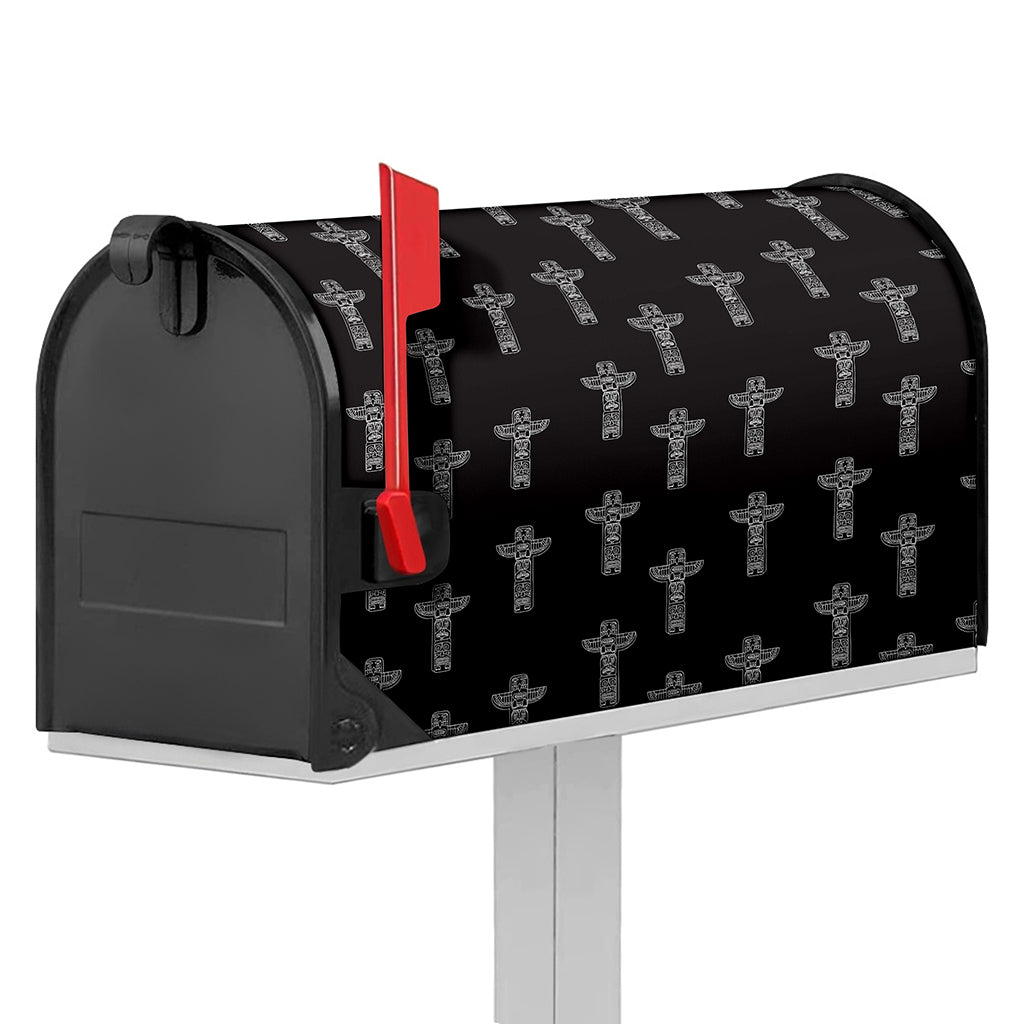 Tribal Totem Pattern Print Mailbox Cover