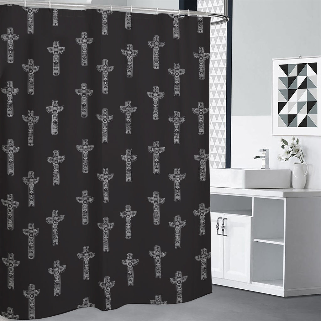 Tribal Totem Pattern Print Shower Curtain