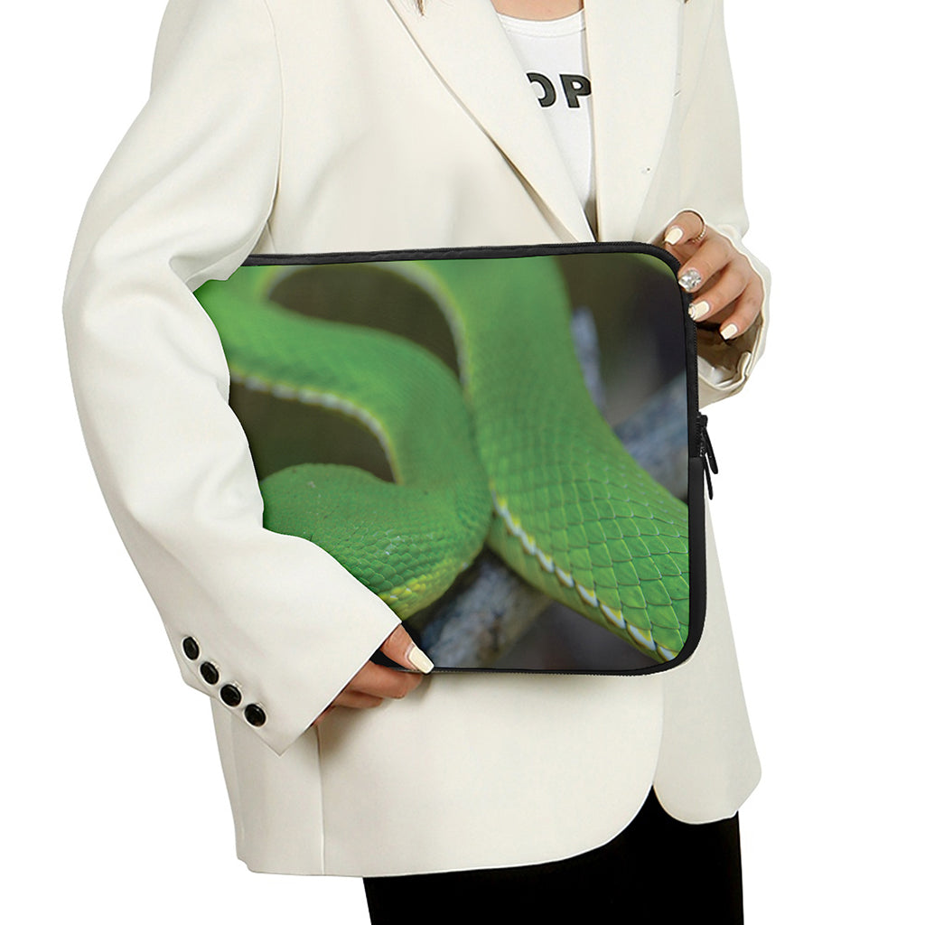 Trimeresurus Albolabris Snake Print Laptop Sleeve
