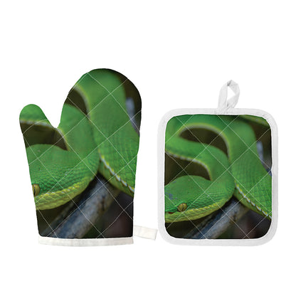 Trimeresurus Albolabris Snake Print Oven Mitt And Pot Holder Set
