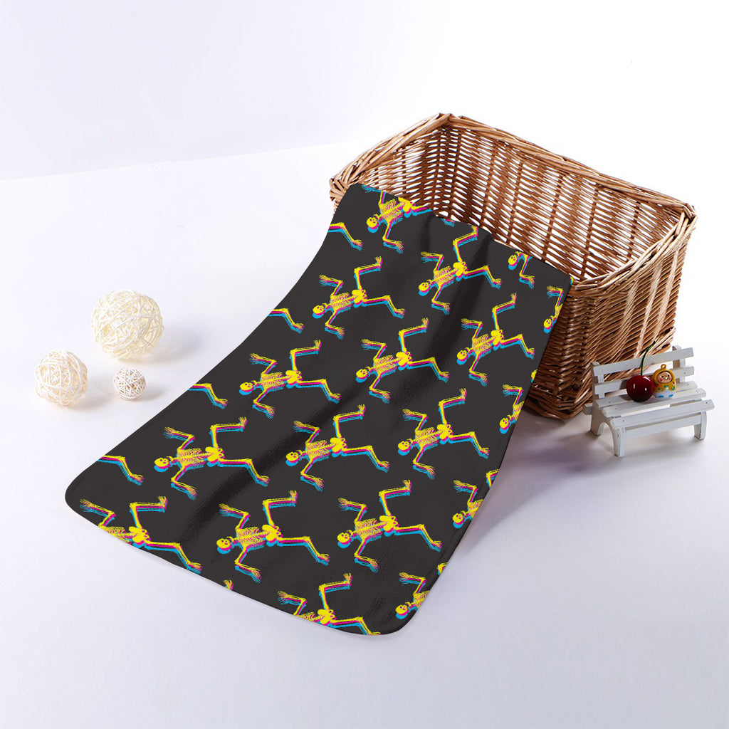 Trippy Dancing Skeleton Pattern Print Towel
