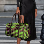 Trippy green Houndstooth Pattern Print Duffle Bag