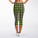Trippy green Houndstooth Pattern Print Women's Capri Leggings