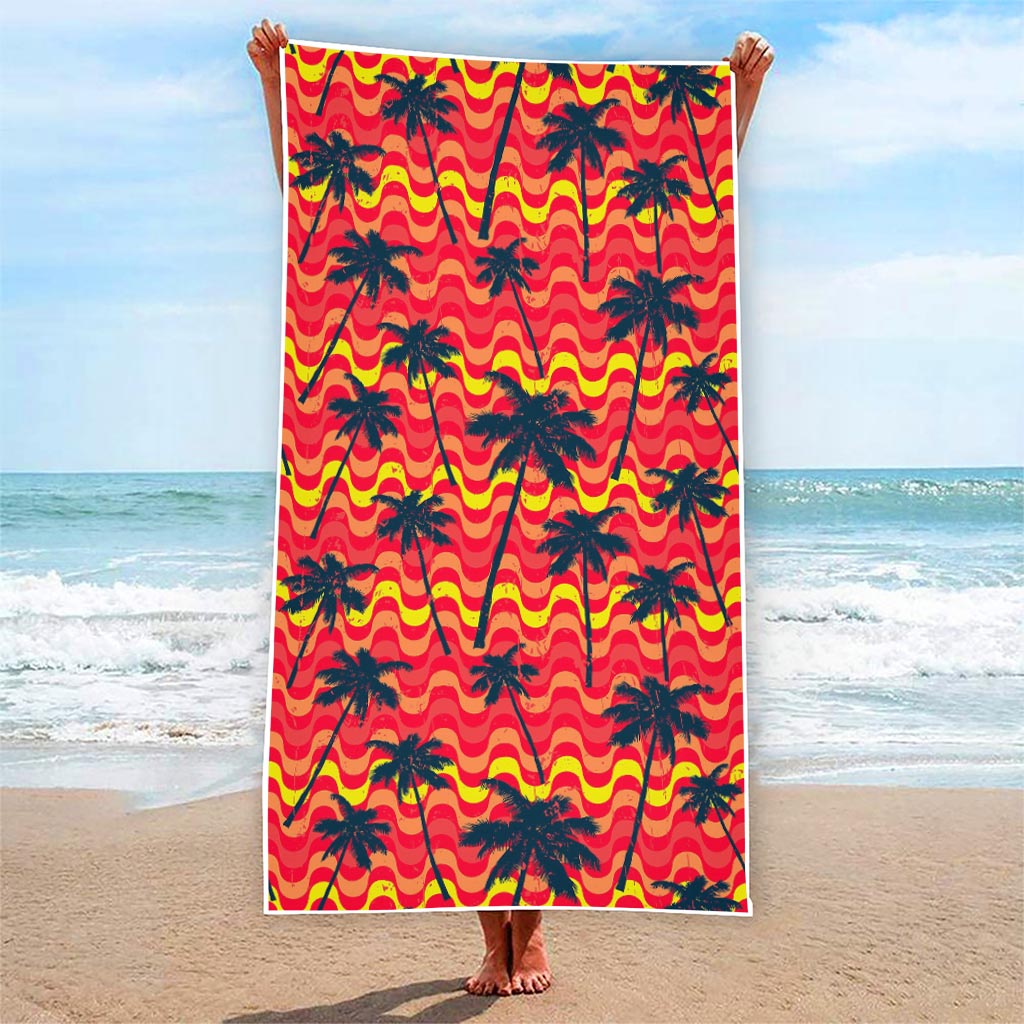 Trippy Palm Tree Pattern Print Beach Towel