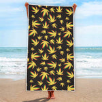 Trippy Weed Leaf Pattern Print Beach Towel