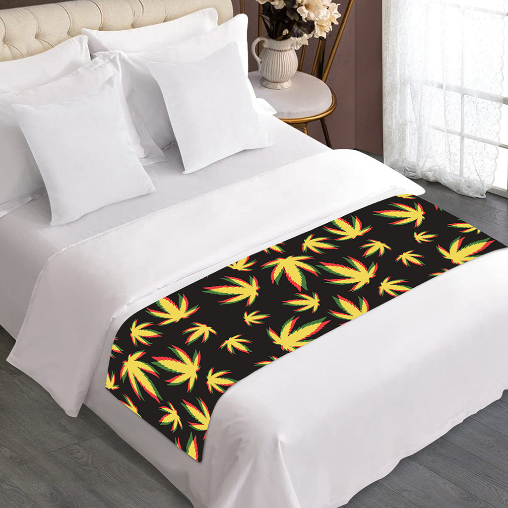 Trippy Weed Leaf Pattern Print Bed Runner