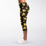 Trippy Weed Leaf Pattern Print Women's Capri Leggings