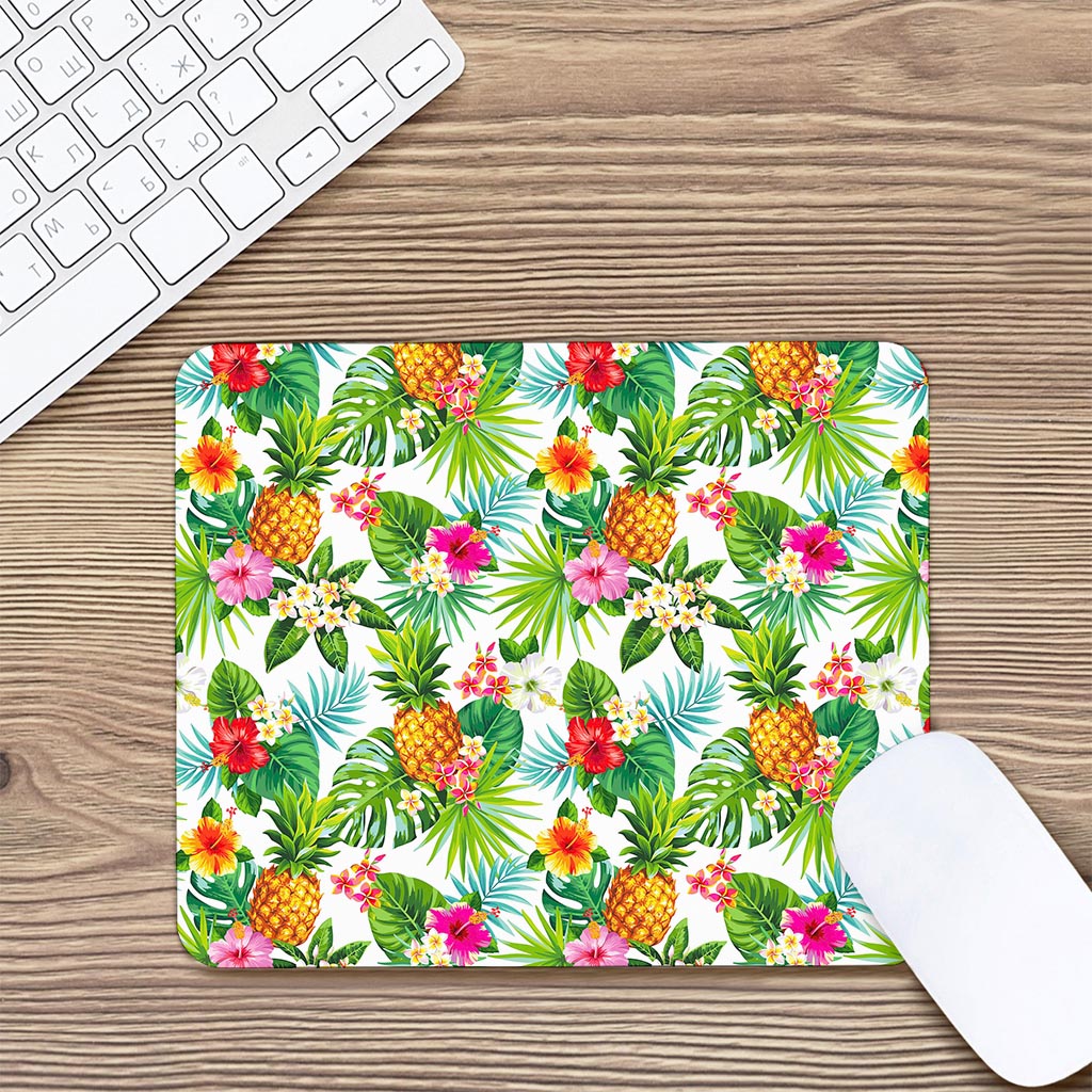 Tropical Aloha Pineapple Pattern Print Mouse Pad