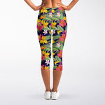 Tropical Alstroemeria Pattern Print Women's Capri Leggings