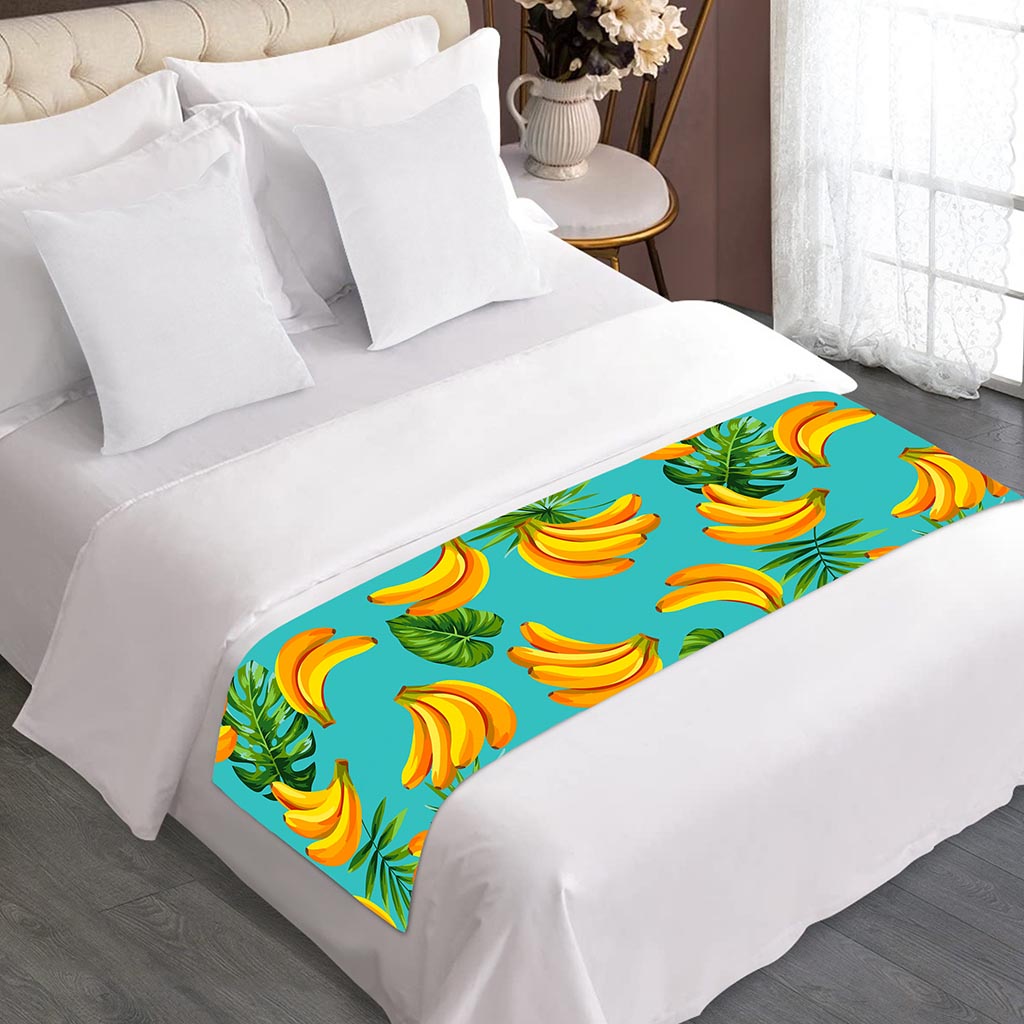 Tropical Banana Leaf Pattern Print Bed Runner