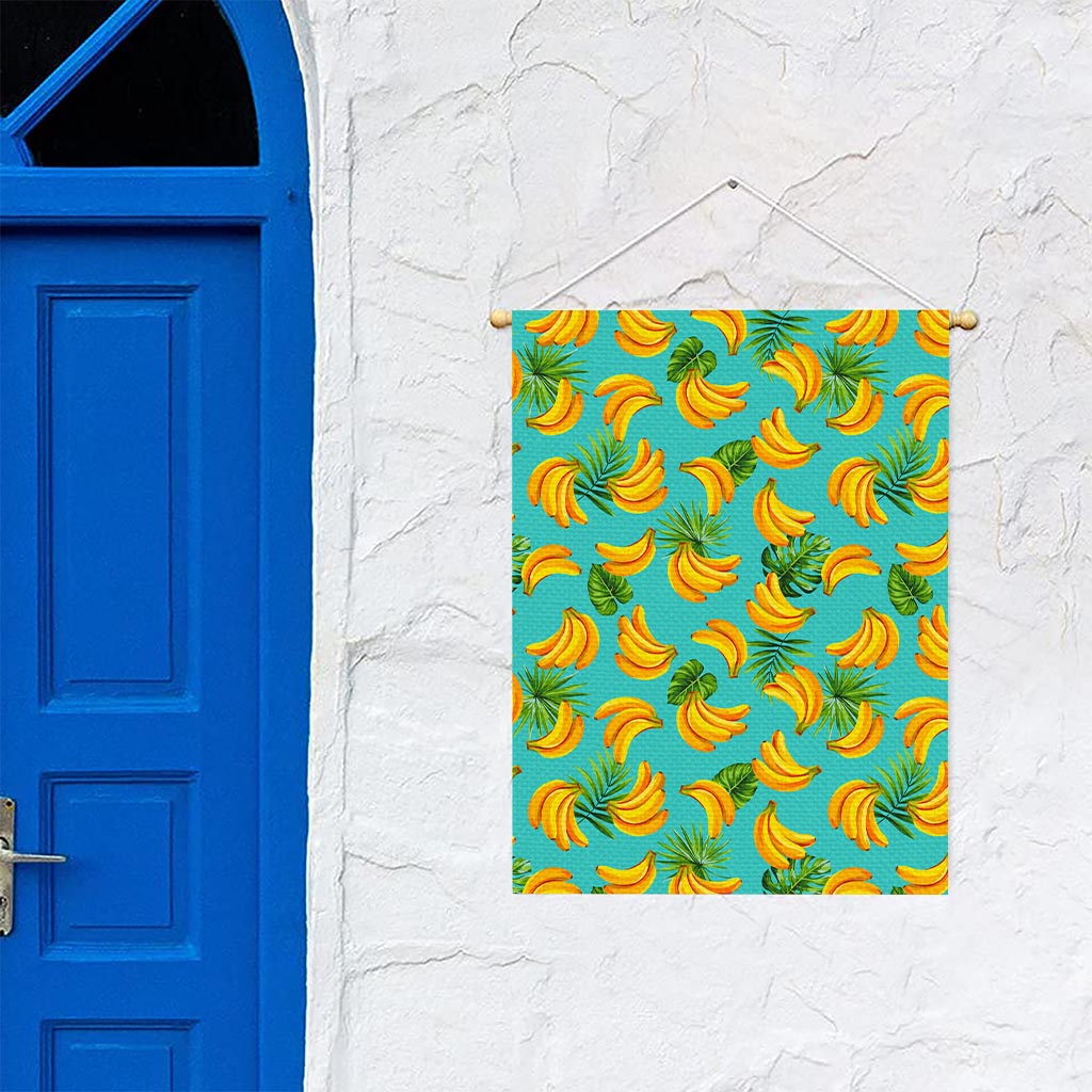 Tropical Banana Leaf Pattern Print Garden Flag