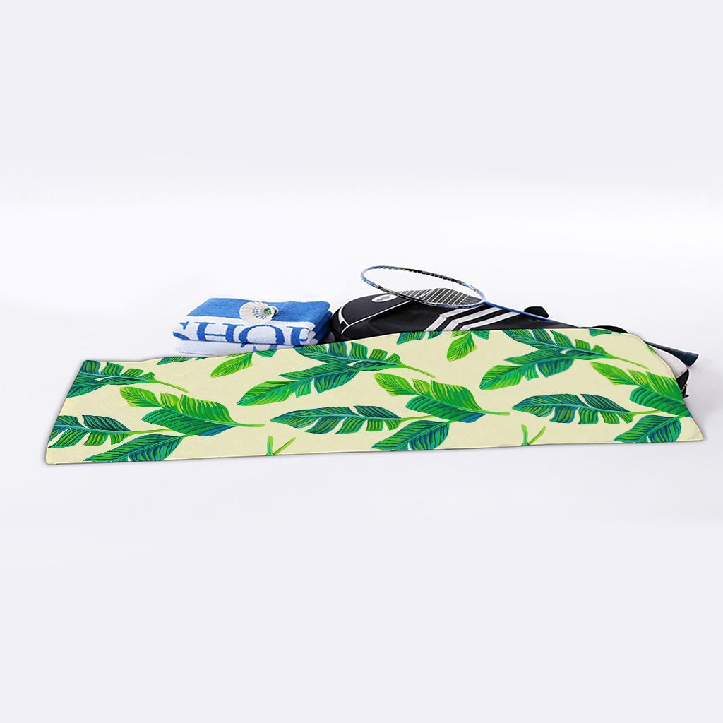 Tropical Banana Palm Leaf Pattern Print Sports Towel
